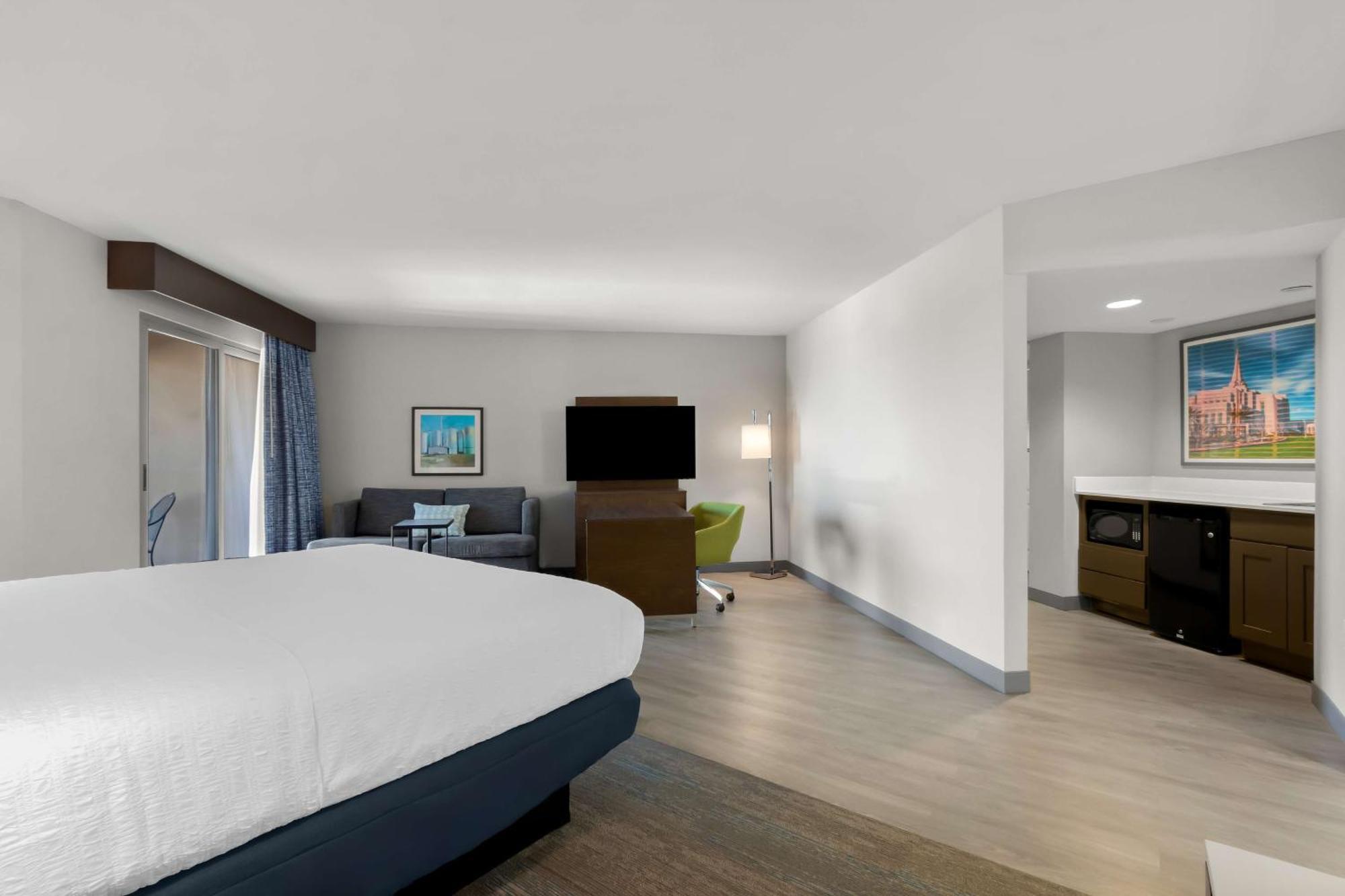 Hampton Inn & Suites Phoenix/Gilbert Exterior photo